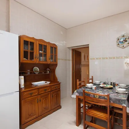 Different House Semesterbostad *